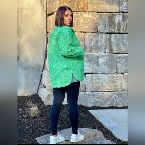 Sherpa Jacket - Picture 4 of 4